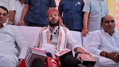 उरई: यूपी कैबिनेट मंत्री मनोज कुमार पांडे का आगमन, सरकार द्वारा लाई जा रही योजनाओं का सीधा लाभ लाभार्थियों को मिलेगा