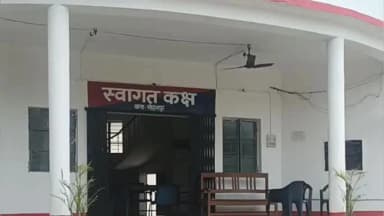 मोहनपुर: साइबर आरोपी को गिरफ्तार करने के लिए हरियाणा पुलिस पहुंची रिखिया एवं मोहनपुर, दो युवक हिरासत में एक मौके से फरार