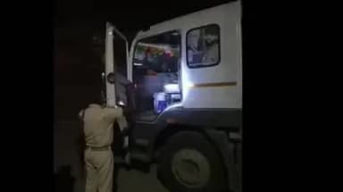 साहिबगंज: साहिबगंज:मिर्जाचौकी में दर्दनाक हादसा: हाइवा ट्रेलर की चपेट में आने से पटना निवासी युवक की मौत