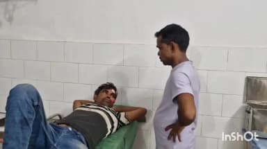 सारठ: मधुपुर मार्ग पर आराजोरी मोड़ के पास सड़क हादसे में बाइक सवार पति पत्नी घायल, पुलिस ने पहुंचाया CHC, देवघर रेफर