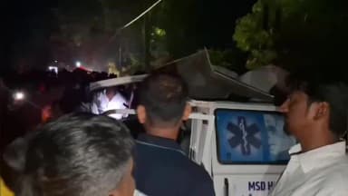 मधुबन: दुबारी इलाके में ट्रैक्टर ने एम्बुलेंस को मारी टक्कर, एक की मौत, दूसरा घायल, पुलिस मामले की जांच में जुटी