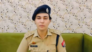 थाना कोतवाली क्षेत्रान्तर्गत भूतेश्वर अखाडे के पास फायरिंग की घटना के सम्बन्ध में अभियोग पंजीकृत कर अभियुक्त की गिरफ्तारी किये जाने के सम्बन्ध में #COCITY_MTA द्वारा दी गयी बाइटः-
@Uppolice
@adgzoneagra
@digrangeagra