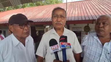 সোণাৰি: ৰেল ষ্টেচন বন্ধ জাননীৰ প্ৰতিবাদত সভা সম্পন্ন, সাপেখাতীত জনালে স্থানীয় ৰাইজে