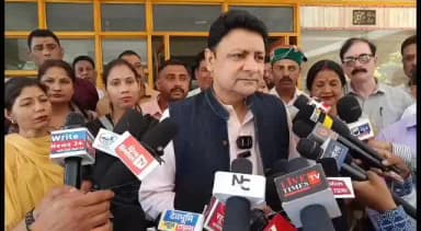 धर्मशाला: नीरज भारती और वकील विनय शर्मा का सोशल मीडिया अकाउंट बंद होना गंभीर मामला, मुख्यमंत्री से स्पष्टीकरण मांगा: सुधीर शर्मा