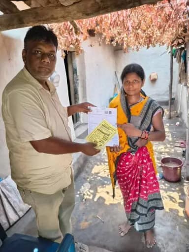 ଝାରସୁଗୁଡା: ଝାରସୁଗୁଡ଼ାରେ ଜୋରଦାର ଭାବେ ଚାଲିଛି ସ୍ୱତନ୍ତ୍ର ସଘନ ସଂଶୋଧନ-୨୦୨୬ । ଘରେ ପହଞ୍ଚୁଛନ୍ତି BLO, ବଣ୍ଟନ ହେଉଛି ପରିଗଣନା ଫର୍ମ