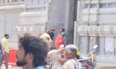 గద్వాల్: పవిత్ర బీచుపల్లి పుణ్యక్షేత్రం నందు ఆంజనేయ స్వామి వారికి ప్రత్యేక పూజలు నిర్వహణ