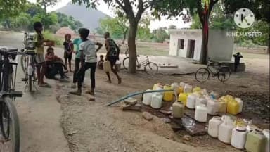 उचेहरा: लाखों खर्च के बाद भी गोवराव कला गांव में खत्म नहीं हुआ जल संकट, ग्रामीण परेशान