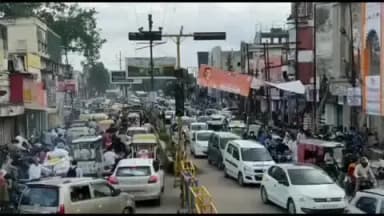 फरीदपुर: पुलिस भर्ती परीक्षा के चलते फरीदपुर बनेगा अहम रूट, तीन दिन भारी वाहनों का दबाव बढ़ेगा