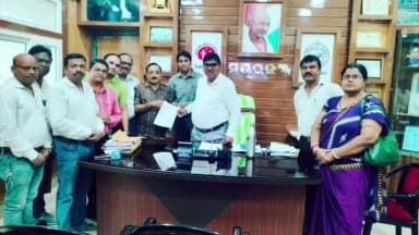 ବାରିପଦା ସଦର: ମୂଳ ଦରମା ବୃଦ୍ଧି ପାଇଁ ମୟୂରଭଞ୍ଜ ଫାର୍ମାସୀ ସେବା ସଂଘ ପକ୍ଷରୁ ମୁଖ୍ୟମନ୍ତ୍ରୀଙ୍କ ଉଦ୍ଦେଶ୍ୟରେ ଦାବିପତ୍ର ପ୍ରଦାନ