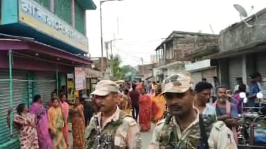 গোসাবা: গোসাবার পাঠানখালীতে বন্ধ ঘরের মধ্যে সরকারি ত্রাণ সামগ্রী চুরি করে রেখে দেওয়ার অভিযোগ তৃণমূলের বিরুদ্ধে