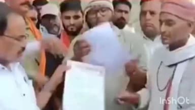 गोहद में मारुति नंदन बेअर हाउस पर तुलाये गए गेहूँ का भुगतान न होने से किसान परेसान, भुगतान कराने की रखी मांग