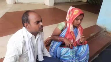 भिंड नगर: अकोड़ा चौराहे पर अज्ञात बाहन ने बाइक को मारी टक्कर