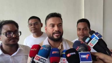ছয়গাঁও: প্ৰয়াত সুকুমাৰ মেধিৰ স্মৃতি চাৰণ সভাত উপস্থিত বিধায়ক হিমাংশু শেখৰ বৈশ্য