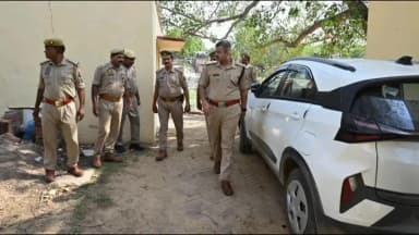 बबेरू: मरका थाने का आकस्मिक निरीक्षण पुलिस अधीक्षक पलाश बंसल के द्वारा किया गया, दिए आवश्यक दिशा-निर्देश