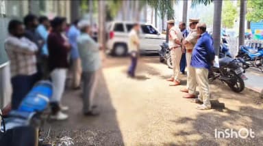 గుంటూరు: నగరంపాలెం పోలీస్ స్టేషన్లో రౌడీ షీటర్లకు కౌన్సెలింగ్
