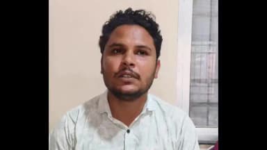 बालोद: डेमू ट्रेन में जान जोखिम में डाल रहे यात्री, कांग्रेस ने कहा- भाजपा सरकार की प्राथमिकता सिर्फ खनिज परिवहन है, जनता नहीं