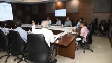 ગાંધીનગર: ગાંધીનગરમાં સાબરમતી આશ્રમ વિકાસ પર નાયબ મુખ્યમંત્રી હર્ષ સંઘવીની ઉપસ્થિતિમાં મહત્વની બેઠક