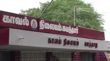 கயத்தாறு: பணிக்கர் குளம் கிராமத்தில் பெற்றோர் திட்டியதால் மாணவன் தூக்கிட்டு தற்கொலை முயற்சி