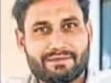नौगावां सादात: नौगांवा थाना क्षेत्र में ट्यूबवेल चलाते समय करंट की चपेट में आकर छात्र की हुई मौत
