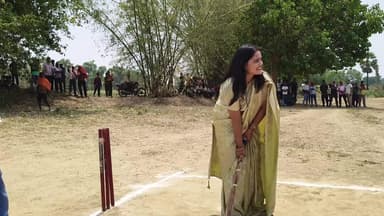 बिहार औरंगाबाद कुटुंबा प्रखंड ग्राम पंचायत दधपा के मुखिया जी का वीडियो हो रहा है वायरल