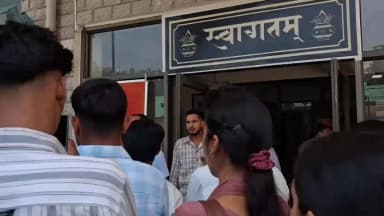 Spu students protest against examination of Bed 2 sem #university #mandi #spu #sardarpatel #himachal