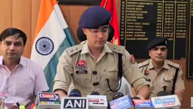 पलवल: धतीर गांव में जिम में हुई तोड़फोड़ और कथित फायरिंग मामले में 3 हमलावरों को अवैध हथियार सहित पकड़ा,DSP नें की प्रेसवार्ता