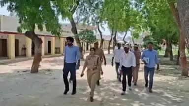 सुल्तानपुर: आरक्षी भर्ती परीक्षा पर प्रशासन की पैनी नजर, डीएम-एसपी ने केंद्रों का किया औचक निरीक्षण