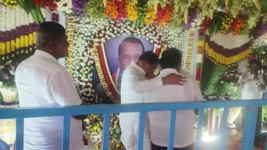 ಪಾವಗಡ: ಸ್ನೇಹಿತ ವೆಂಕಟರಮಣಪ್ಪರನ್ನು ನೆನೆದು ಕಣ್ಣೀರಿಟ್ಟ ಡಿಸಿಎಂ ಡಾ, ಜಿ ಪರಮೇಶ್ವರ್