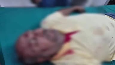 ஊத்தங்கரை: பாம்பாறு அணை பகுதியில் பூ ஏற்றி சென்ற பிக்கப் வாகனம் இருசக்கர வாகனம் மீது மோதி விபத்து ஒருவர் உயிரிழப்பு