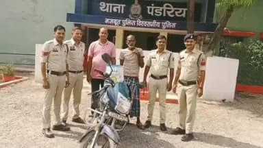 पंडरिया: कोदवागोड़ान में अवैध शराब के परिवहन के आरोप में 2 आरोपियों को 34 पौवा देशी शराब के साथ पुलिस की टीम ने किया गिरफ्तार