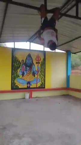 hamre gaon me gardan nhi hai nhi