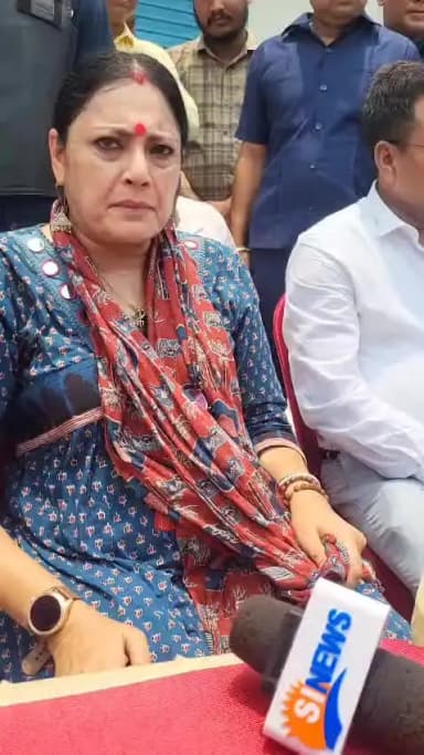 ধূপগুড়ি: ডাম্পিং গ্রাউন্ডের সমস্যা সমাধান করা হবে জলপাইগুড়িতে জানাল পুরমন্ত্রী অগ্নিমিত্রা পাল