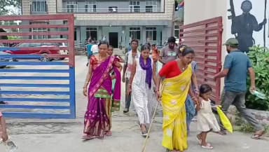 ঢেকিয়াজুলি ভাগ: ঢেকীয়াজুলি আৰক্ষী থানা এলেকাত মাৰপিটৰ ঘটনা