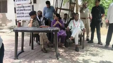 दौसा: लालसोट बाईपास पुलिया के समीप मिले शव का 20 घंटे बाद हुआ पोस्टमार्टम