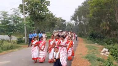 গোপীবল্লভপুর ২: নয়াগাতে ভগবান বীরসা মুন্ডার মূর্তি উন্মোচন ও প্রয়াণ দিবস অনুষ্ঠানে উপস্থিত ঝাড়খণ্ডের প্রাক্তন মুখ্যমন্ত্রী অর্জুন মুন্ডা