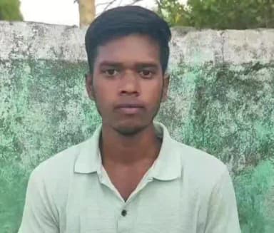 ସୋନପୁର: ପ୍ରସବ ଅବସ୍ଥାରେ ଗାଈ ଏବଂ ଛୁଆର ମୃତ୍ୟୁ ପାଇଁ ପ୍ରାଣୀଧନ ବିଭାଗକୁ ଦାୟୀ କରି ସୁବର୍ଣ୍ଣପୁରରେ ପ୍ରତିକ୍ରିୟା ରଖିଲେ ଗୋପାଳକ