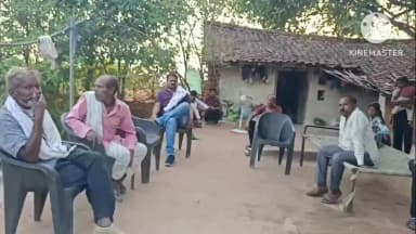 उचेहरा: ऊँचेहरा ब्लॉक के मझागवा हार में गड़ा धन मिलने की चर्चा, गांव में लगी चौपाल