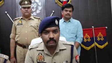 थाना जगदीशपुर व स्वाट/सर्विलांस टीम अमेठी द्वारा हत्या का खुलासा करते हुए आलाकत्ल 01 पिस्टल व 01 जिंदा कारतूस .32 बोर के साथ 01 अभियुक्त की गिरफ्तारी व 02 बाल अपचारी को नियमानुसार निगरानी में लेकर की जा रही विधिक कार्यवाही के संबंध में #SP_अमेठी द्वारा दी गयी बाइट।
#amethipolice https://t.co/2mA5A92PuY