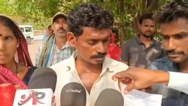 बलौदाबाज़ार: अवैध रेत खनन के विरोध में धरने पर बैठे ग्रामीणों से पुलिस की मारपीट का वीडियो वायरल, ग्रामीण पहुंचे एसपी कार्यालय