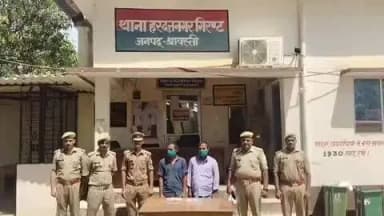 जमुनहा: पकरिया चौराहा भेसरी नहर के पास से हफ्ते भर पहले चोरी करने वाले दो आरोपियों को गिरफ्तार किया गया, जेवरात और नकदी बरामद