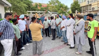 ਬਾਘਾ ਪੁਰਾਣਾ: ਅੱਜ ਵਿਧਾਇਕ ਅਮਿ੍ਤਪਾਲ ਵੱਲੋਂ ਇੱਕ ਵੱਡਾ ਉਪਰਾਲਾ ਕਰਦਿਆਂ ਹਲਕੇ ਦੇ ਨੌਜਵਾਨਾਂ ਲਈ ਜਿੰਮ ਦਾ ਸਮਾਣ ਮੁਹੱਈਆ ਕਰਵਾਇਆ ਗਿਆ