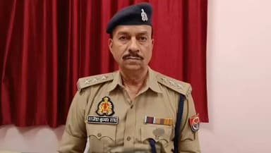 थाना दुद्धी क्षेत्रान्तर्गत खेमा नदी पुलिया के नीचे संदिग्ध परिस्थितियों में एक व्यक्ति का शव मिलने के सम्बन्ध में क्षेत्राधिकारी दुद्धी सोनभद्र, श्री राजेश कुमार राय की बाइट।
@digmirzapur
@adgzonevaranasi
@Uppolice
@dgpup https://t.co/vXhDTak2I4