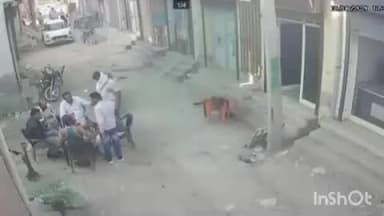कैथल: कैथल में लाठी और डंडों से मारपीट कर युवकों को किया घायल; सीसीटीवी वीडियो आया सामने