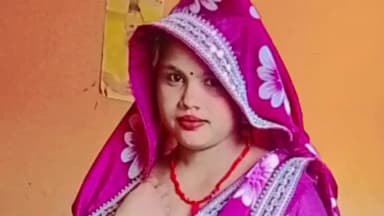 मथुरा: दहेज की खातिर शराबी पति और ससुरालियों ने विवाहिता को मारकर फांसी के फंदे पर लटका दिया