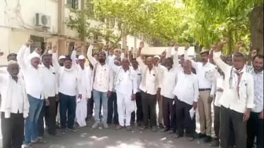 धुळे: निकुंभे हत्या प्रकरण: आरोपी कुटुंबाला हद्दपार करा, संतप्त गावकऱ्यांचे पोलिसांना निवेदन.