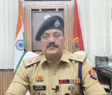 मऊ: थाना रानीपुर क्षेत्रान्तर्गत करजौली में एक लड़की का शव मिलने पर पुलिस अधीक्षक की बाइट