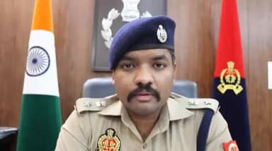 उ0प्र0 पुलिस आरक्षी भर्ती परीक्षा के अंतर्गत जनपद अमेठी में कुल 12 परीक्षा केन्द्रों पर आयोजित परीक्षा में पंजीकृत 28,512 अभ्यर्थियों में से 21,303 अभ्यर्थी सम्मिलित हुए,परीक्षा को सकुशल, शांतिपूर्ण एवं सुव्यवस्थित ढंग से सम्पन्न कराए जाने के संबंध में #SP_अमेठी द्वारा दी गई बाइट https://t.co/xTFizLFPLD