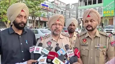 ਬਟਾਲਾ: ਪੰਜਾਬ ਰੋਡਵੇਜ਼ ਡੀਪੂ ਦੇ ਸਾਹਮਣੇ ਸਥਿਤ ਰੈਸਟੋਰੈਂਟ ਦੇ ਬਾਹਰ ਗੋਲੀਆਂ ਚਲਾਉਣ ਵਾਲੇ 2 ਨੌਜਵਾਨਾਂ ਨੂੰ ਪੁਲਿਸ ਨੇ ਕੀਤਾ ਕਾਬੂ