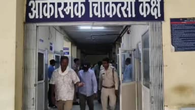 खंडवा: सेक्स रैकेट का पर्दाफाश... ग्राहक बनकर पहुंची पुलिस, 3 युवतियों के साथ आपत्तिजनक हालत में पकड़े गए 6 लड़के