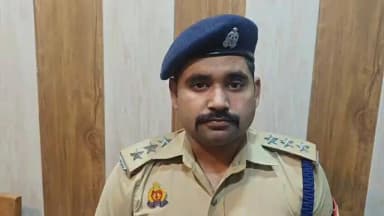 थाना कठेला समय माता पुलिस द्वारा गैर इरादतन हत्या के 02 आरोपियों की गिरफ्तारी के सम्बन्ध में श्री मंयक द्विवेदी, #CO_शोहरतगढ़ की वीडियो बाइट।
@Uppolice
@AdgGkr
@dgpup https://t.co/rXQWifHoFy